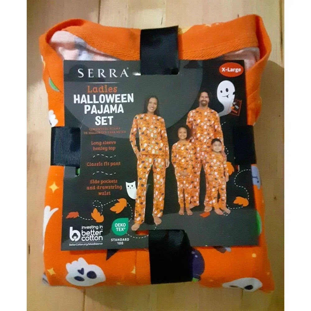 Serra Lounge Wear Ladies 2 Piece Pajama Set Size XL Halloween Ghosts Skulls Bat